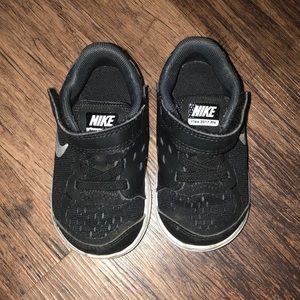 Toddler Nike 👟 shoes/sneakers